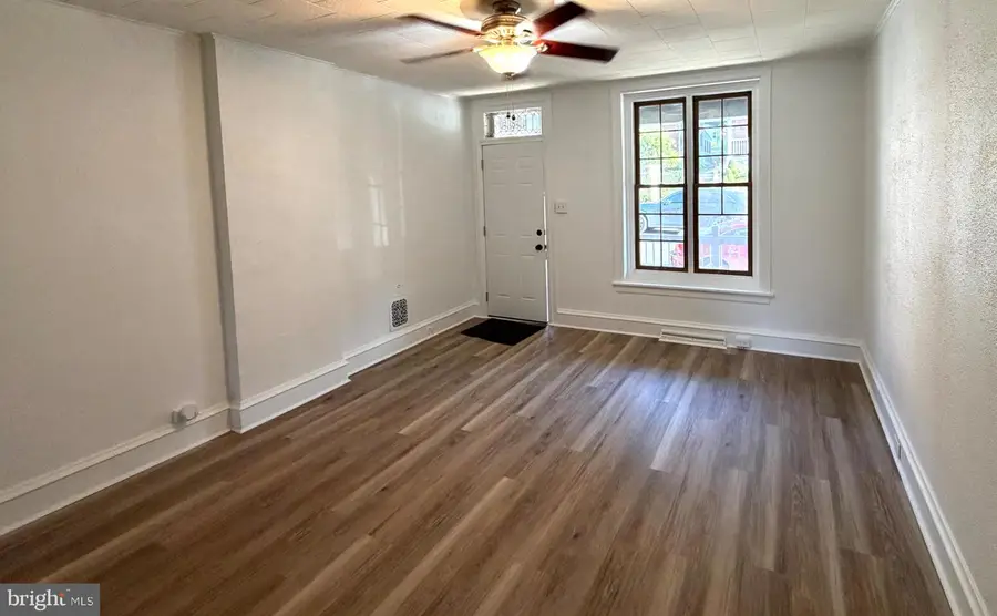 1519 Fairview, Reading, PA 19606 - #2