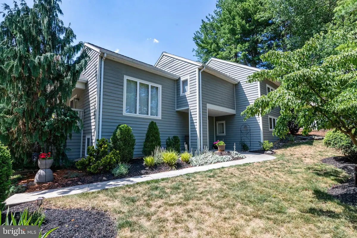 40 Gibraltar Rd, Reading, PA 19606 - #1