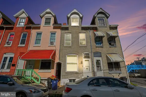546 Locust St, READING, PA 19604