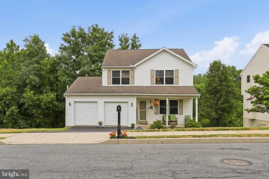 348 Dogwood Ln, Womelsdorf, PA 19567 - #2