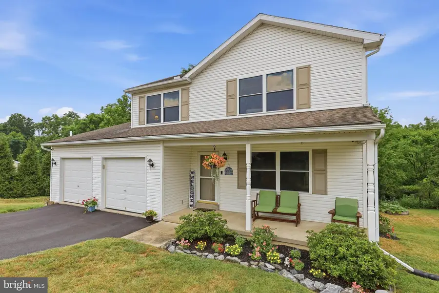 348 Dogwood Ln, Womelsdorf, PA 19567 - #3