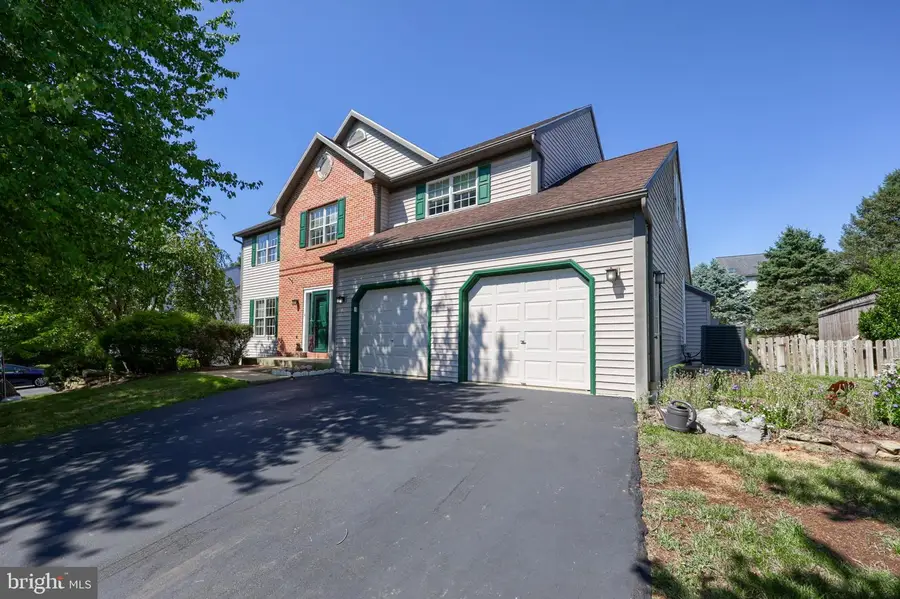 12 Colorado Ave, Reading, PA 19608 - #2