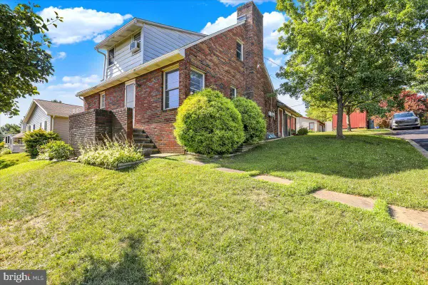 24 Ardmore Ave, READING, PA 19607