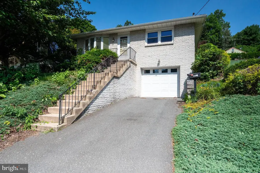 410 Friedensburg Rd, Reading, PA 19606 - #2