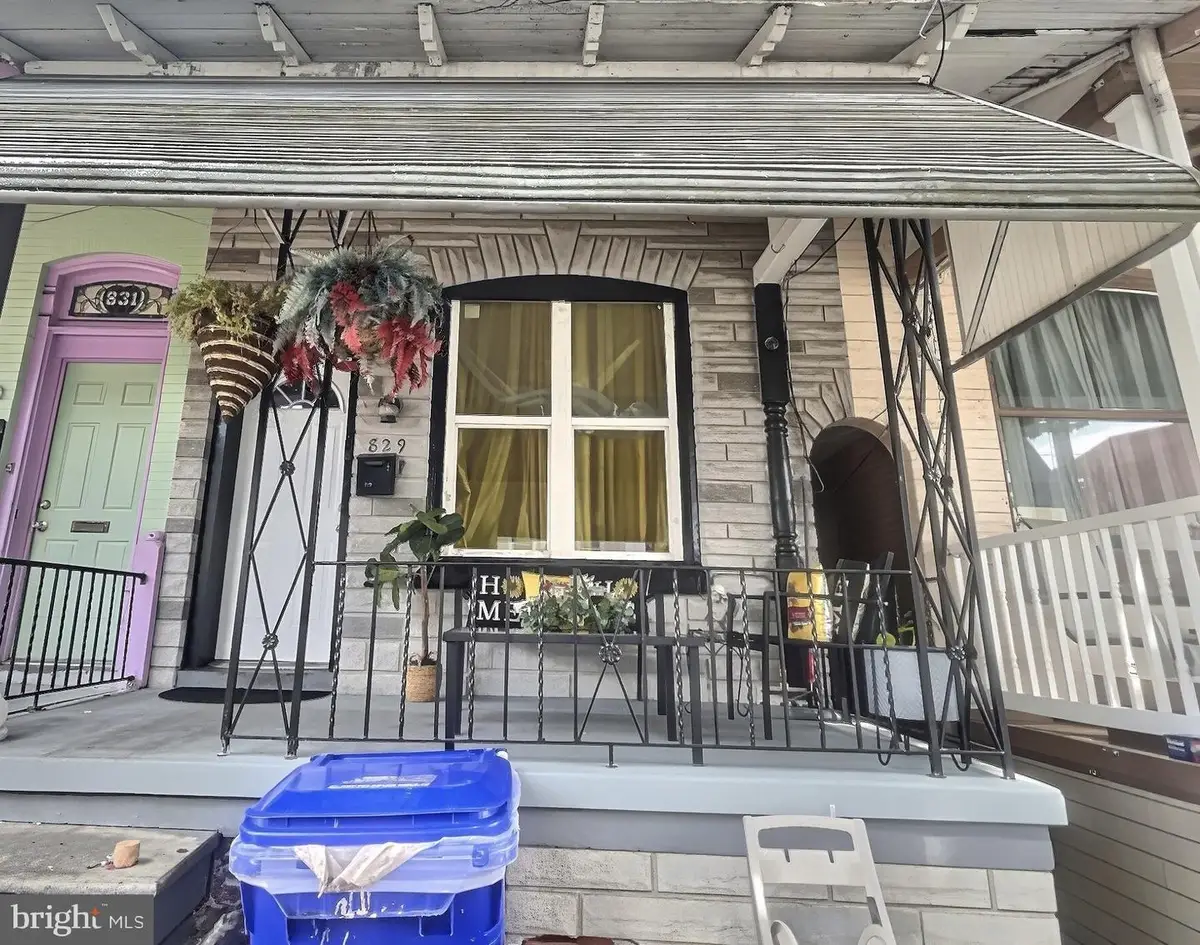 829 N 11th St, Reading, PA 19604 - #1