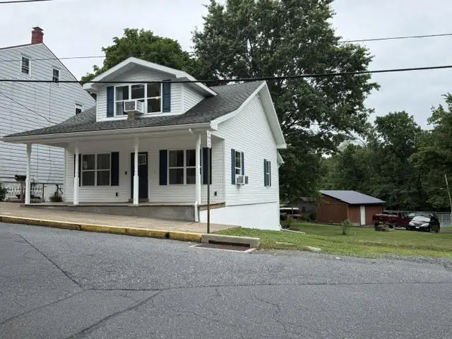 344 Port Clinton Ave, Hamburg, PA 19526 - #2