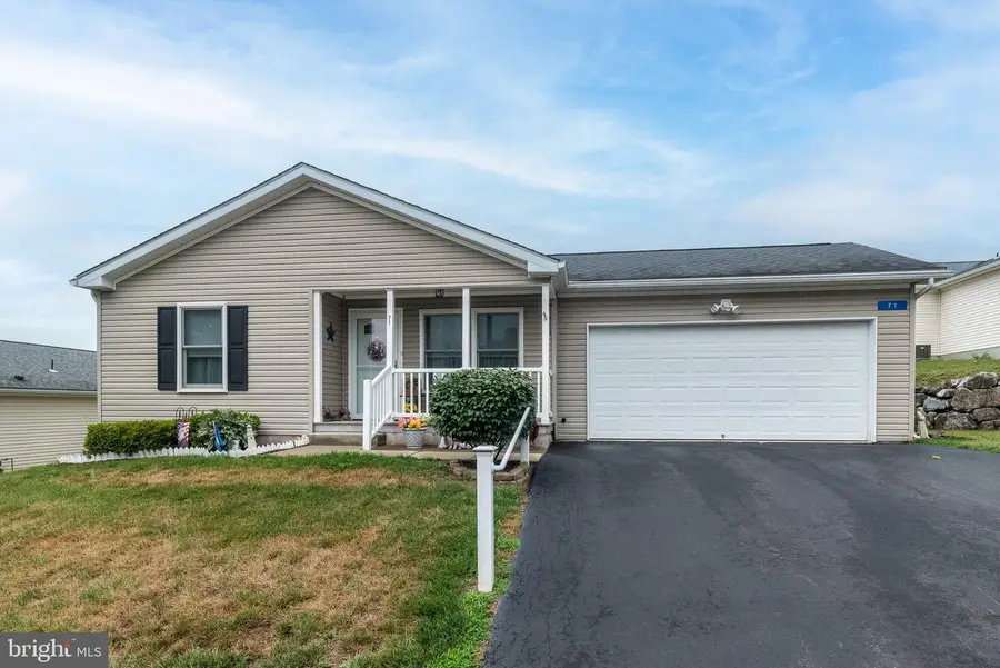 71 Random Rd, Douglassville, PA 19518 - #3