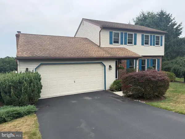 19 Sage Dr, READING, PA 19608
