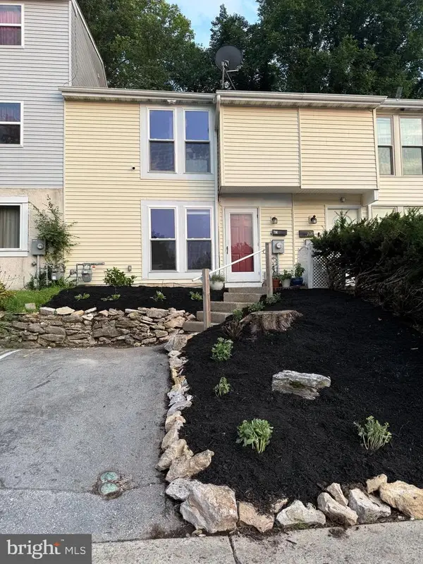 714 Summit Chase Dr, READING, PA 19611