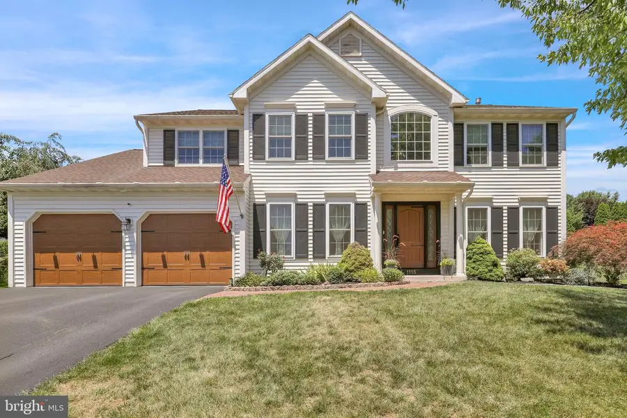 1115 Stonehenge Dr, Reading, PA 19606 - #2