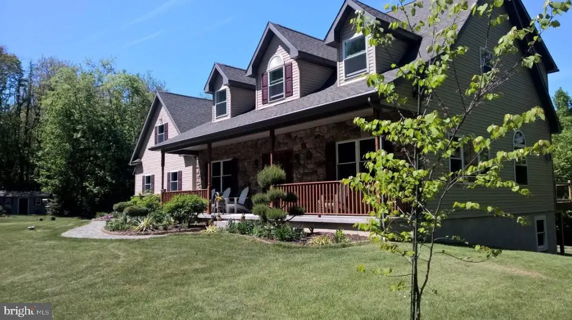 425 Swamp Rd, Morgantown, PA 19543 - #1