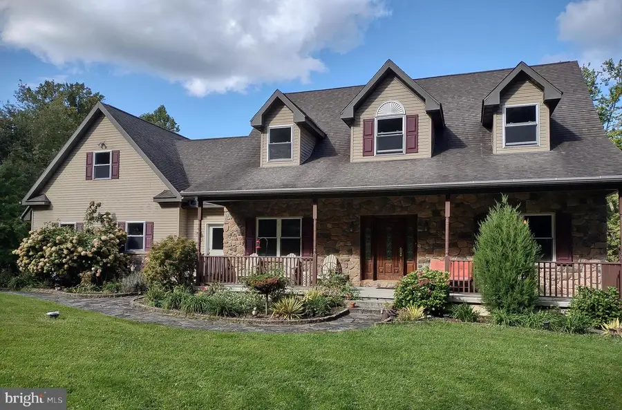 425 Swamp Rd, Morgantown, PA 19543 - #3