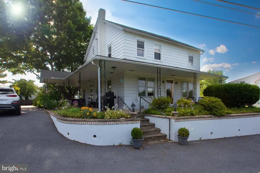 155 Bowers Rd, Mertztown, PA 19539 - #2