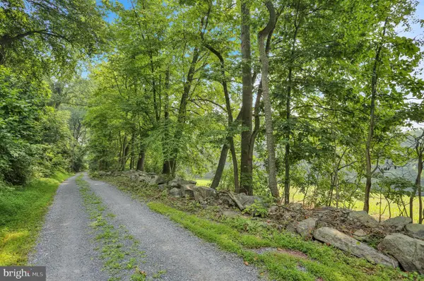 357 Fry, FLEETWOOD, PA 19522