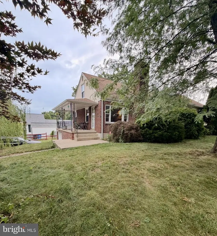 3801 Stoudts Ferry Bridge Rd, Reading, PA 19605 - #2