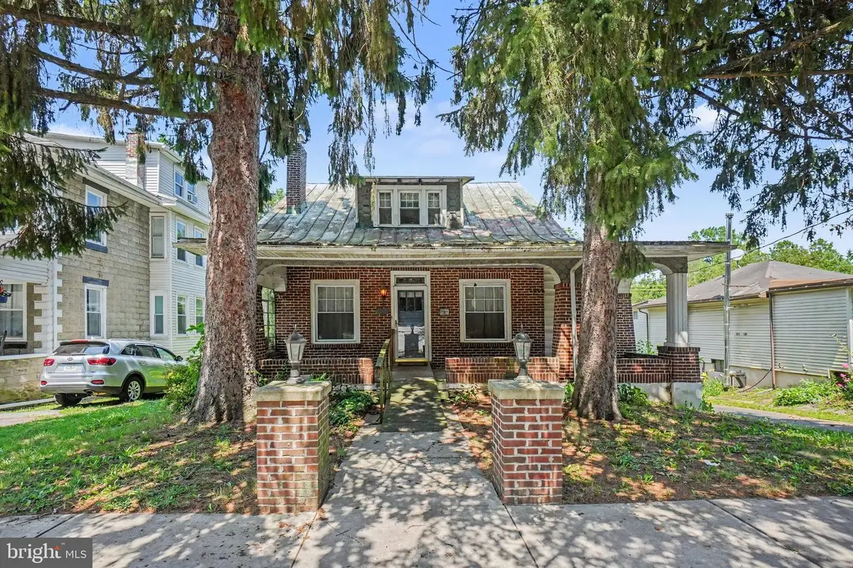 225 Garfield Rd, Bernville, PA 19506 - #1