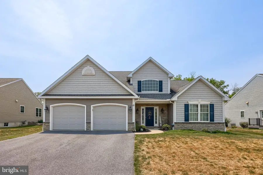 10 Merganser Dr, Reading, PA 19608 - #2