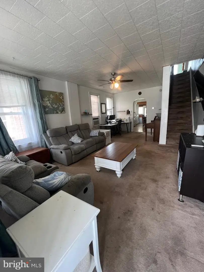 130 N Walnut St, Boyertown, PA 19512 - #3