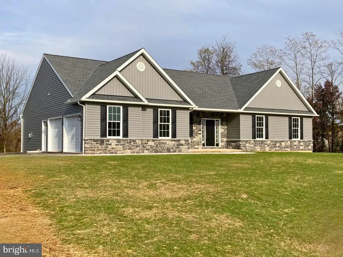 23 James St, Bernville, PA 19506 - #1