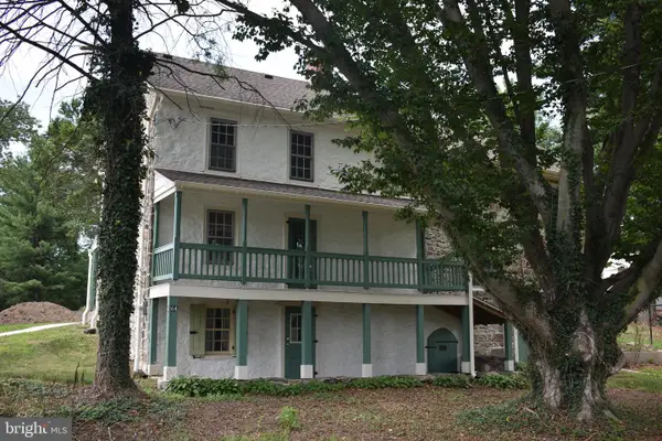 64 Fleetwood Rd, FLEETWOOD, PA 19522