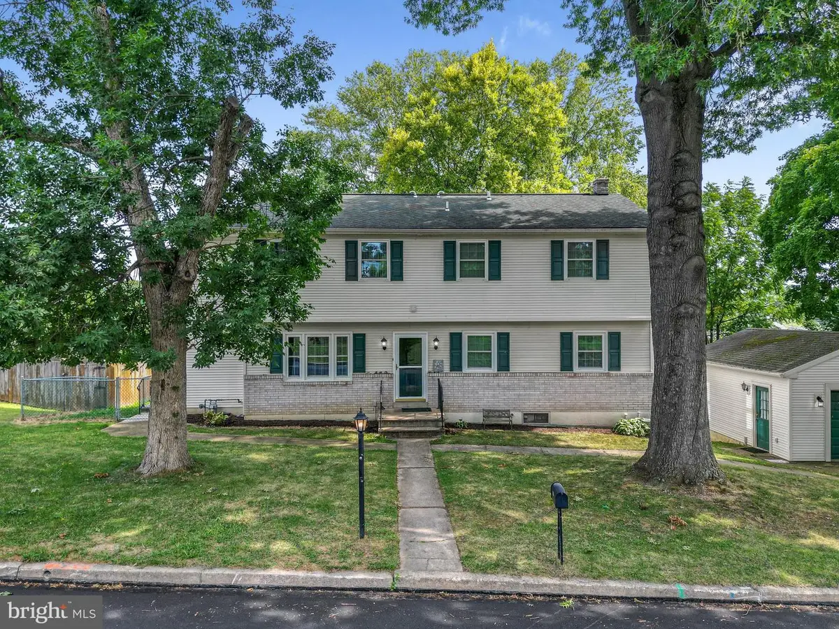 115 Ardmore Ave, Reading, PA 19607 - #1