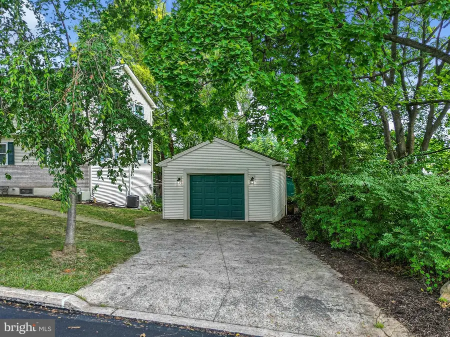 115 Ardmore Ave, Reading, PA 19607 - #2