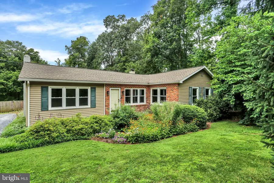 4365 N Twin Valley Rd, Morgantown, PA 19543 - #2