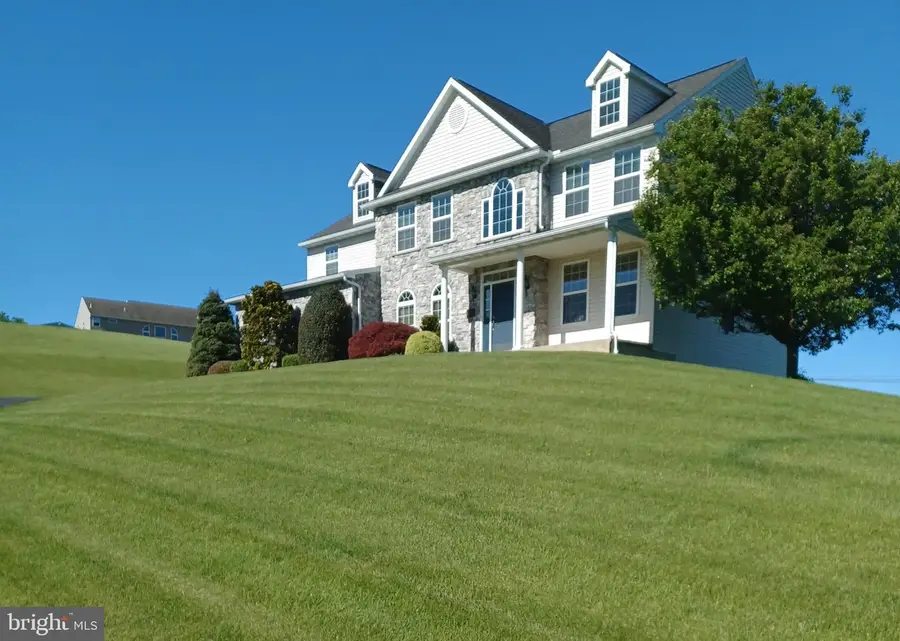 128 Great Bend Way, Reading, PA 19608 - #2