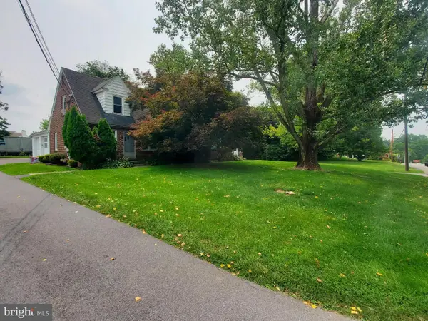 3808 Main St, MORGANTOWN, PA 19543