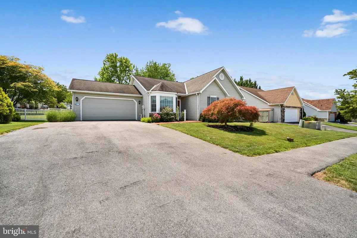 114 Hill Rd, Blandon, PA 19510 - #1