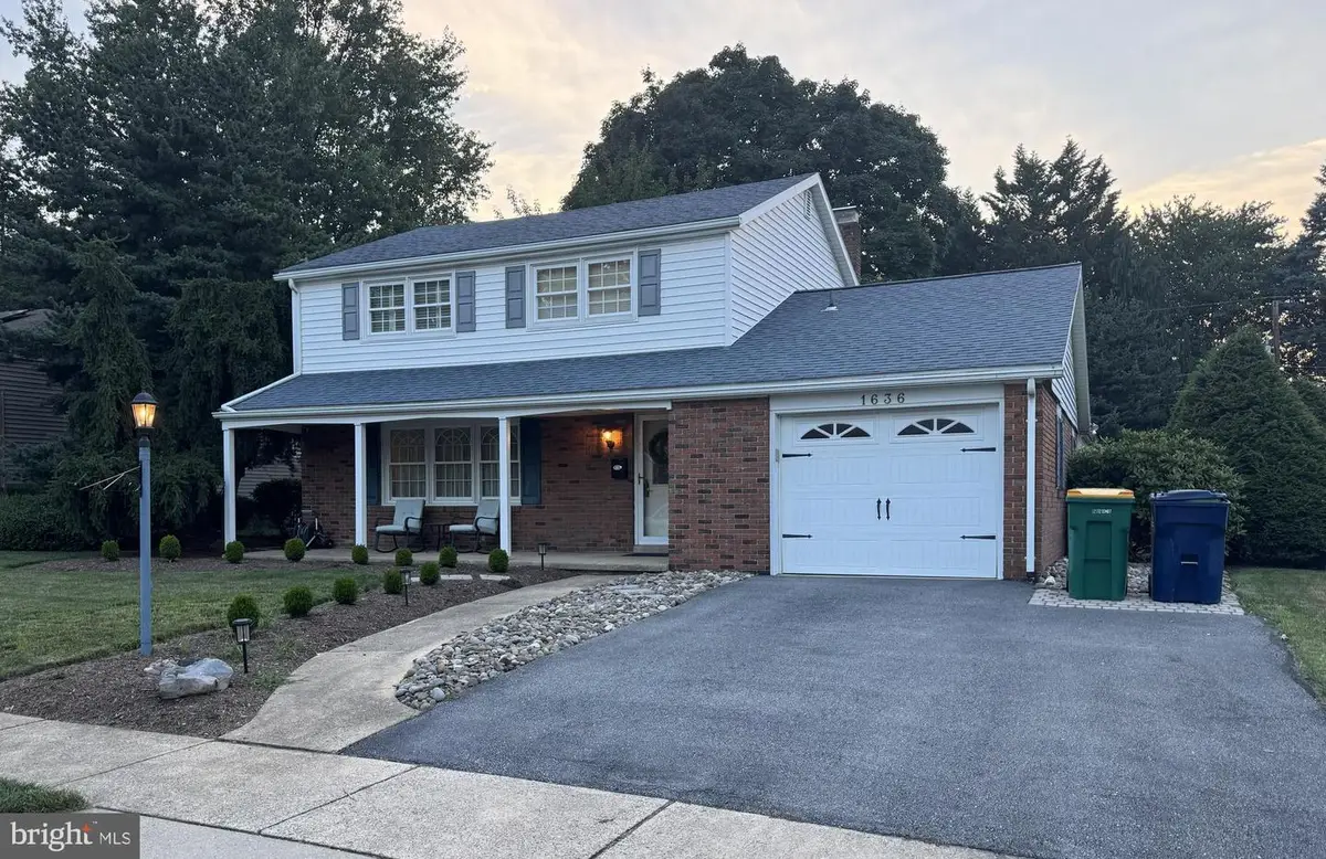1636 Westwood Rd, Reading, PA 19610 - #1