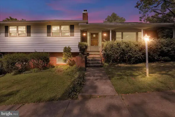 105 Clayton, WYOMISSING, PA 19610