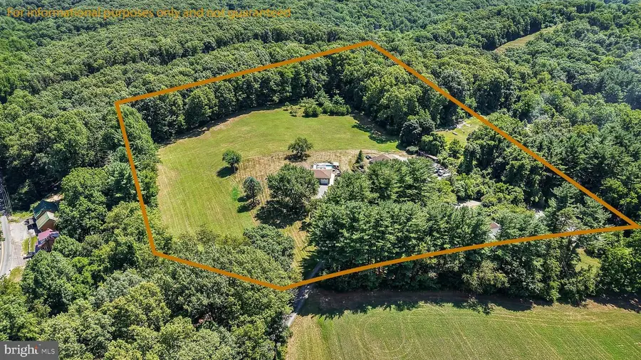 130 Clearfield Ln, Reading, PA 19608 - #3