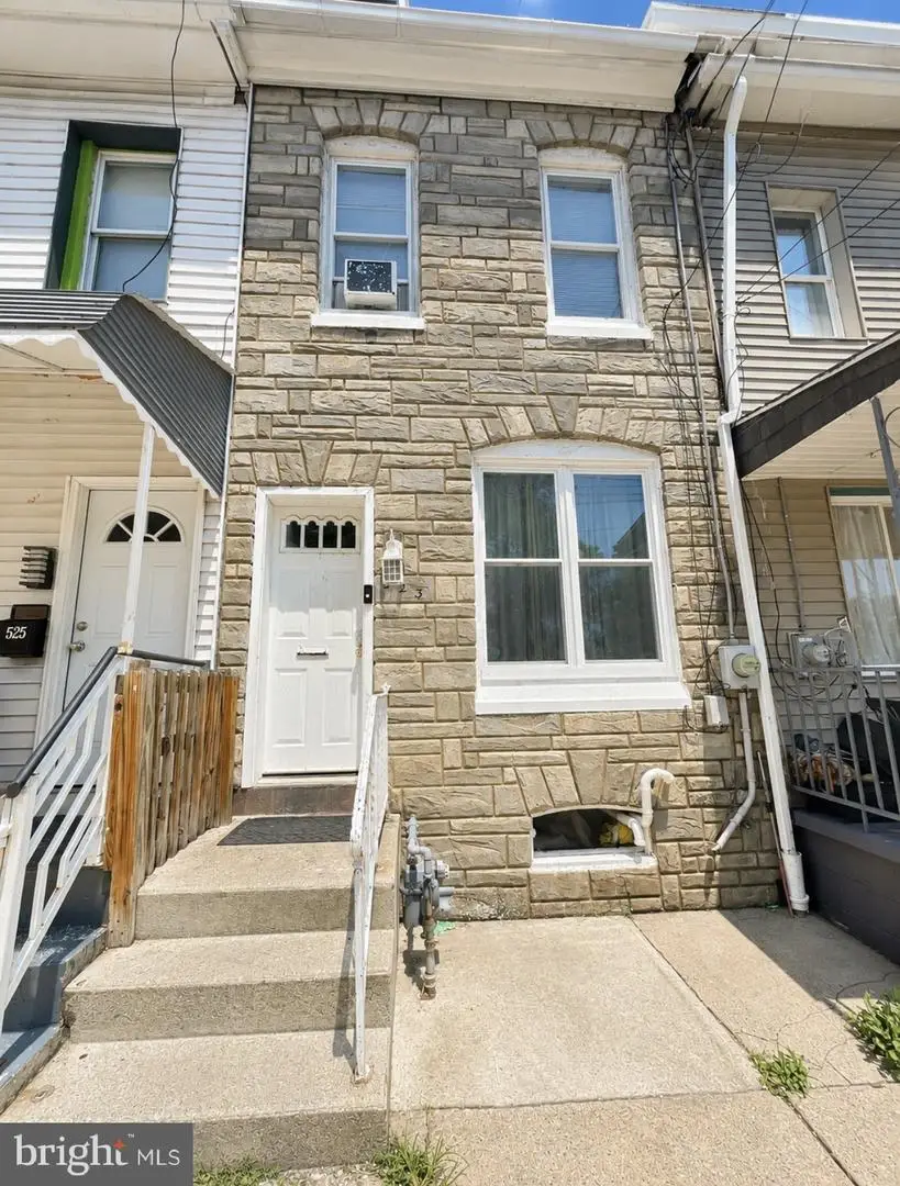 523 Tulpehocken St, Reading, PA 19601 - #1