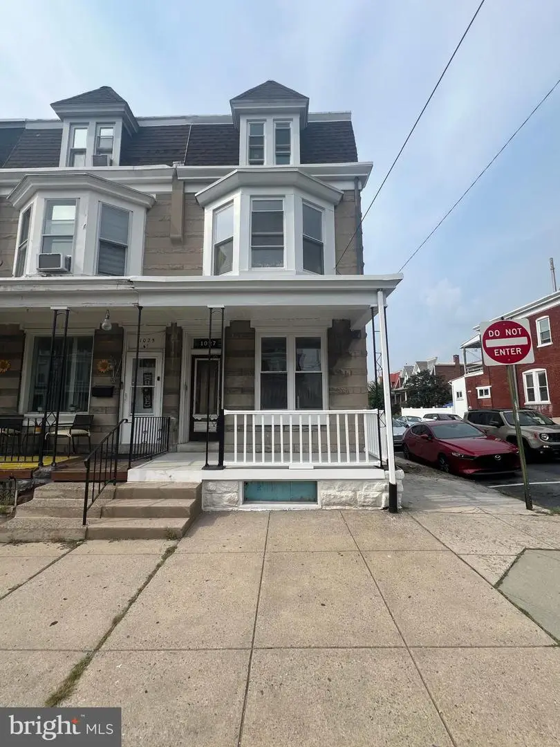 1027 Union St, Reading, PA 19604 - #1