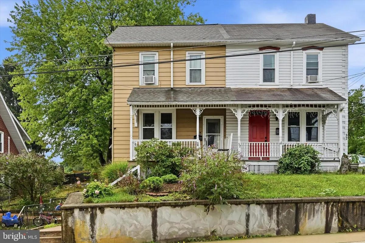 30 Walnut St, Mohnton, PA 19540 - #1