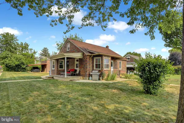 425 Centre St, READING, PA 19605