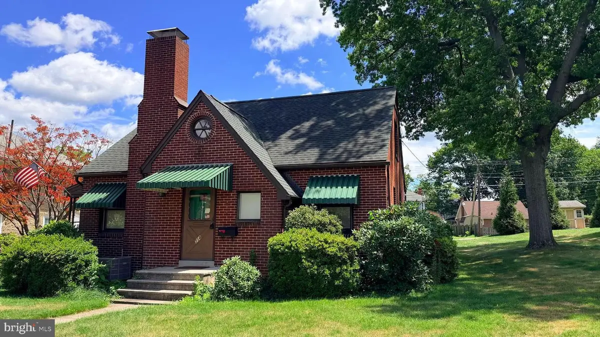 714 N Wyomissing Blvd, Reading, PA 19610 - #1
