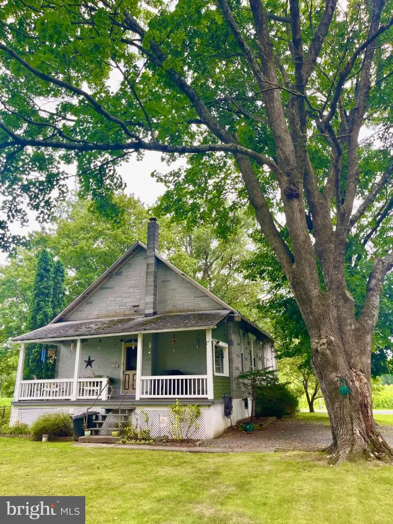 185 Stitzer, Oley, PA 19547 - #3