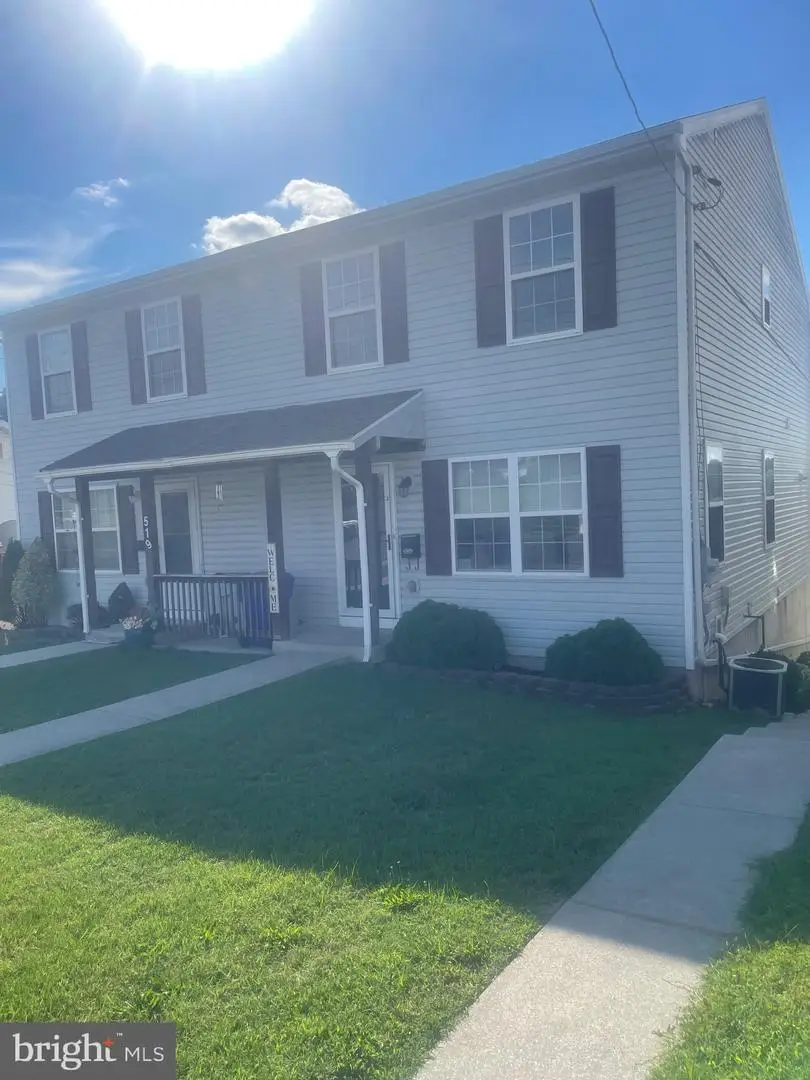 517 Park Ave, Reading, PA 19611 - #2