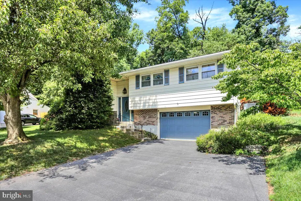 218 Seidel St, Reading, PA 19606 - #1