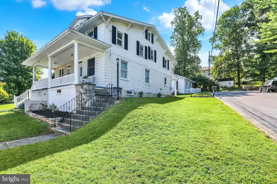 929 John St, Reading, PA 19607 - #2