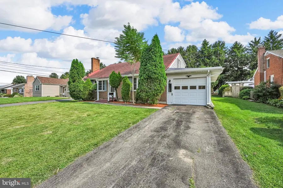 590 College Garden Dr, Kutztown, PA 19530 - #2