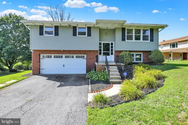 520 Edison Ct, READING, PA 19605
