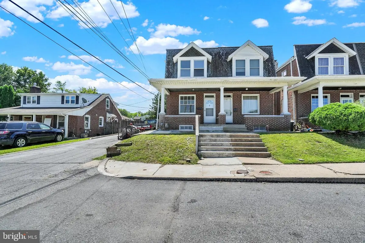 716 E 2nd St, Birdsboro, PA 19508 - #1