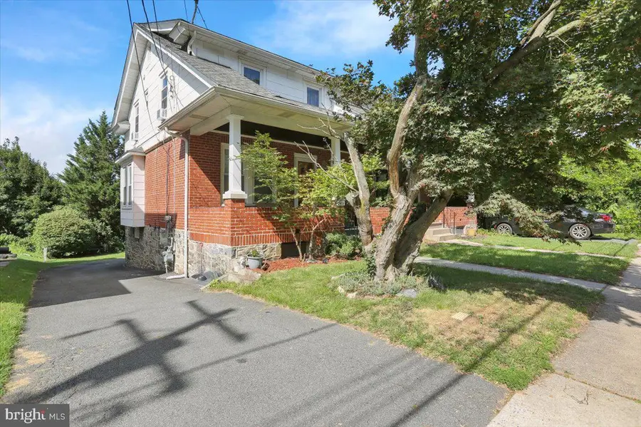 2411 Fairview Ave, Reading, PA 19606 - #2