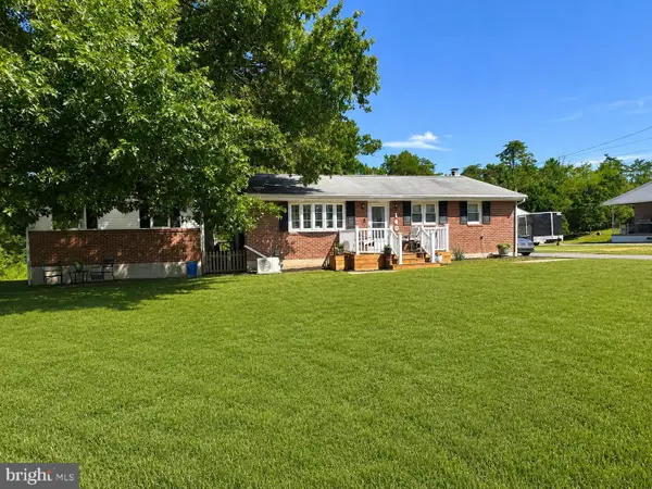140 Gollub Dr, BIRDSBORO, PA 19508
