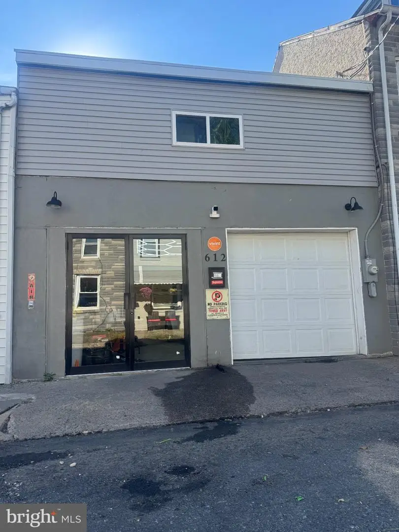 612 Minor St, Reading, PA 19602 - #3