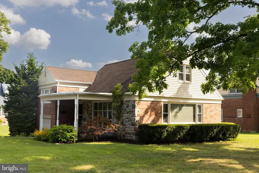 923 N 25th St, Reading, PA 19606 - #2