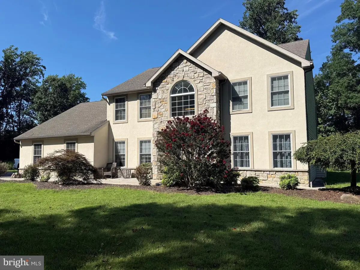 69 Santa Maria Dr, Reading, PA 19606 - #1